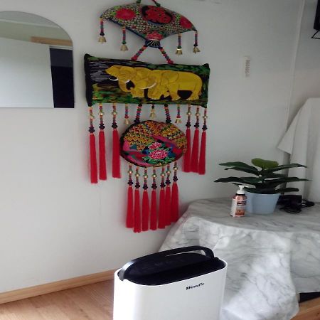 Lin'S B&B Alvsered ภายนอก รูปภาพ